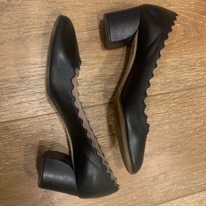 Chloe Lauren Scalloped Pumps size 38.5